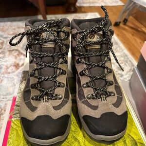 Scarpa Mistral Hiking Boots, 7.5